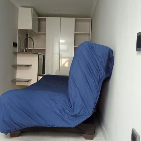 Двухуровневый Практичный Лофт Apartment Almaty Bagian luar foto